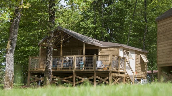 Stay in a Glamping tent in the heart of nature