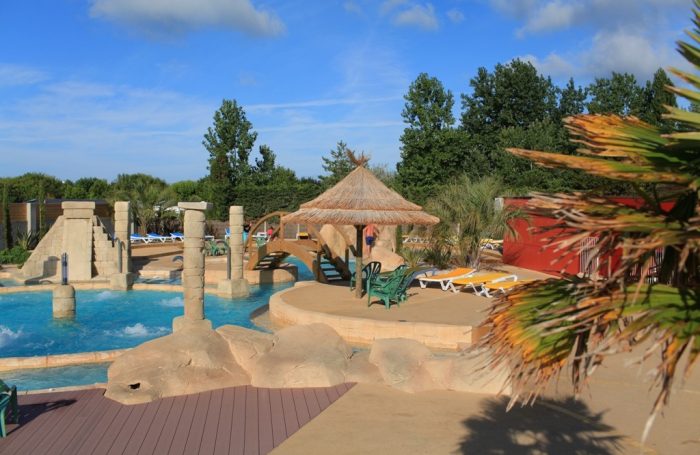 Camping ACAPULCO ***** à Saint-Jean-de-Monts Vendée - CampingFrance.com