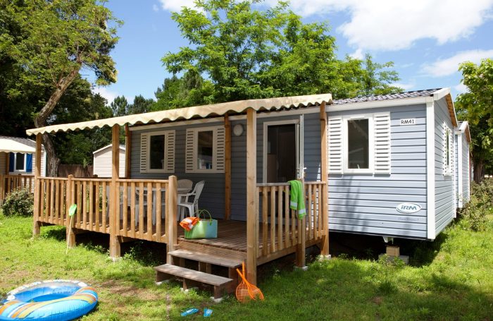 Camping La Plage Fleurie à Vallon Pont Darc Ardèche