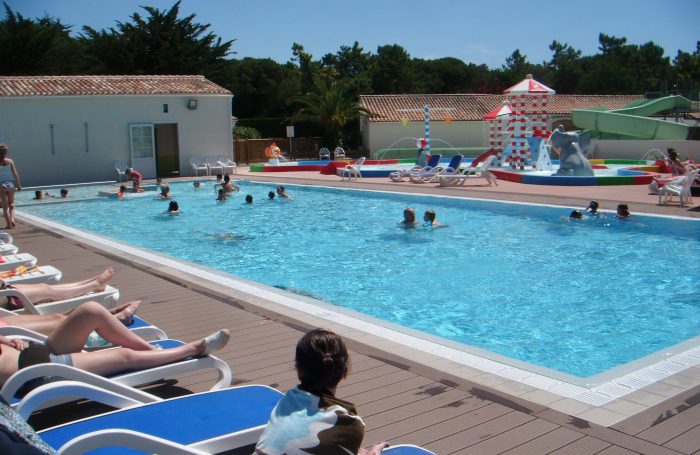 Campsite Au Val De Loire En Re **** In Le Bois-plage-en-ré Charente 