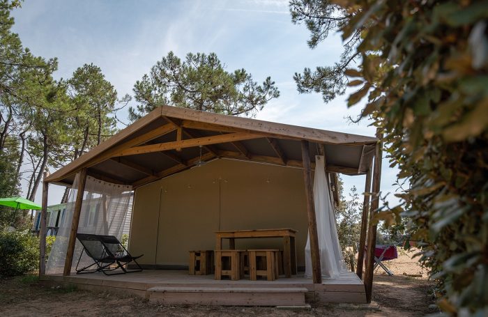 Camping LES GENETS ***** à Saint-Jean-de-Monts Vendée ...